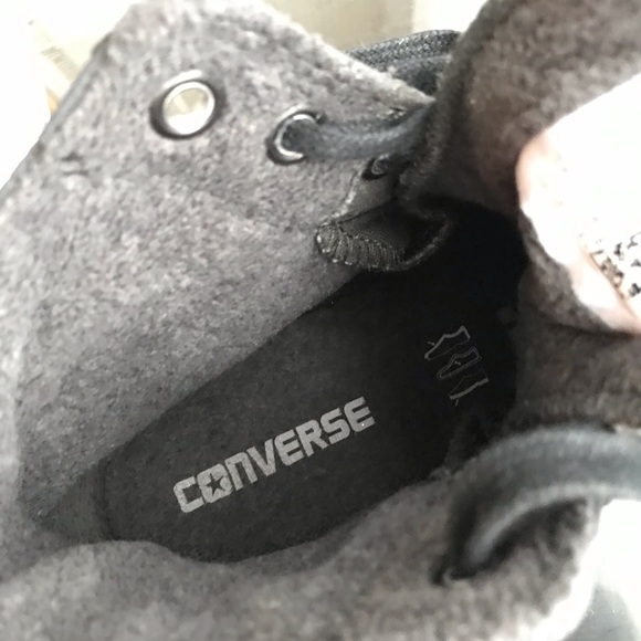 Fleece Lined Quilted Converse (9) - Picture 4 of 8